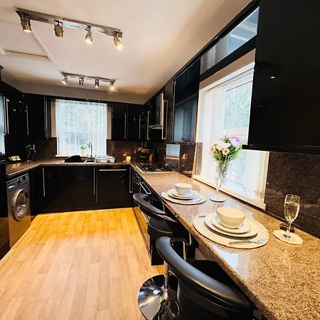 New Road - 2 Bedrooms - Sleeps 3 * Whitehaven