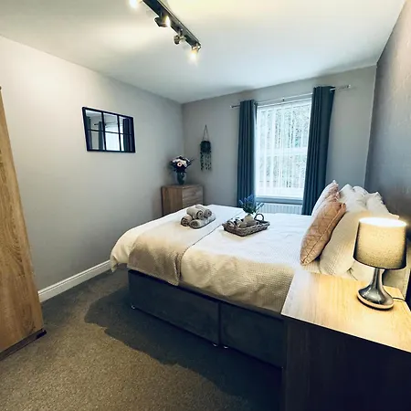 アパート New Road - 2 Bedrooms - Sleeps 3 *