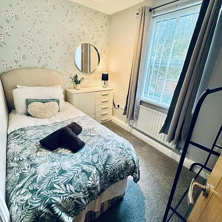 New Road - 2 Bedrooms - Sleeps 3 Whitehaven